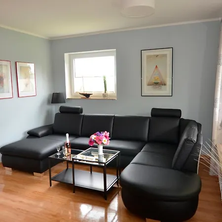 Apartment Marina 9 *